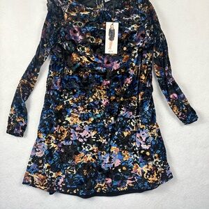 Dex Girls Floral Velvet Long Sleeve Dress NWT Size Large (14)